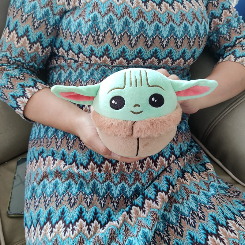 Brinquedo de pelúcia Disney Mandalorian Baby Yoda