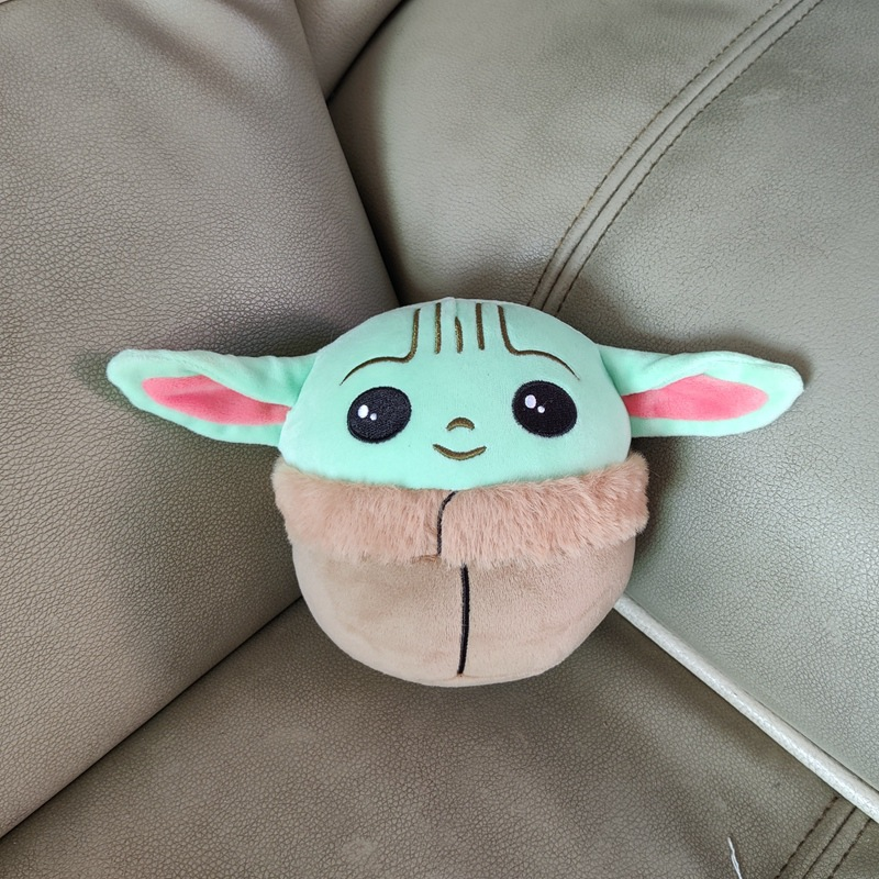 Brinquedo de pelúcia Disney Mandalorian Baby Yoda